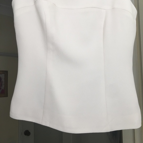 Cue Cream Sleeveless Top Size 10 - Picture 3 of 16